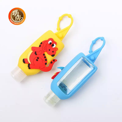 OEM Mini Plastic Sanitizer Bottle PCR PLA de Fles van het de Handdesinfecterende middel van de Reisgrootte met Siliconehouder